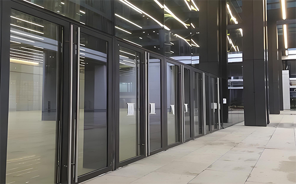 库尔勒玻璃地弹门