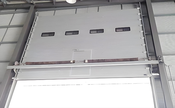 库尔勒工业滑升门