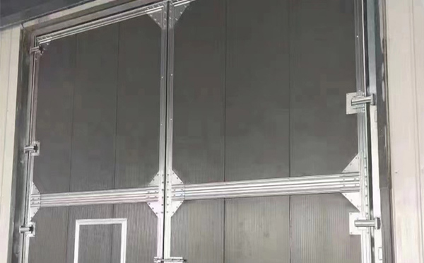 库尔勒兰州厂房库尔勒工业门选购与使用指南：打造高效安全的生产环境