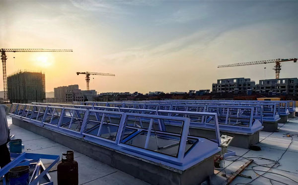 消防库尔勒排烟窗工作原理