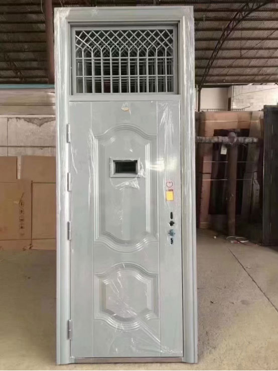 库尔勒学校教室门