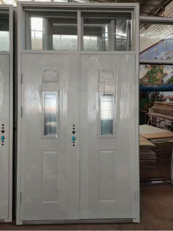 库尔勒学校教室门